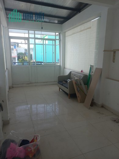 CHO THUÊ nhà mặt tiền Lê Thị Bạch Cát  Quận 11 – Giá thuê 13 triệu/tháng 4PN 3WC thích hợp ở, mở