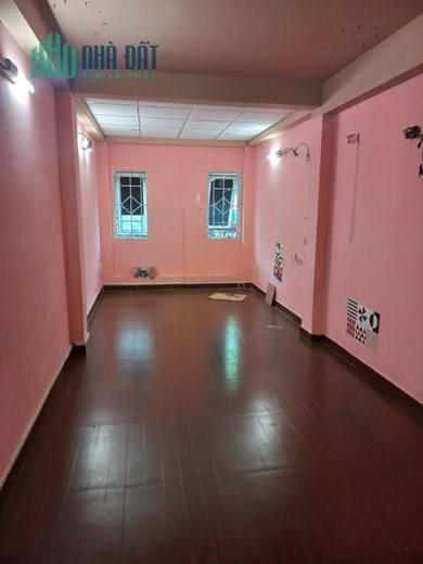 CHO THUÊ nhà mặt tiền Lê Thị Bạch Cát  Quận 11 – Giá thuê 13 triệu/tháng 4PN 3WC thích hợp ở, mở