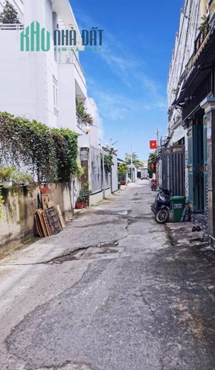 Nhà BÁN DTSD 100M²- TRỪ LỘ GIỚI CÒN 76M2 Lê Văn Khương Q12 chỉ 3 Tỷ 9.