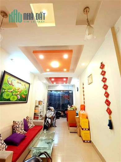 Đội Cấn Ba Đình ngõ thông KD ô tô đỗ hàng hiếm DT 40m