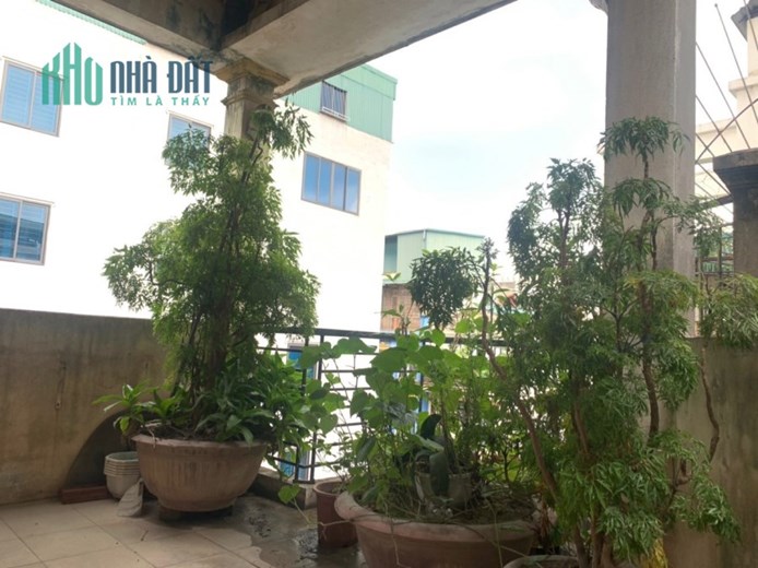 BÁN NHÀ PHỐ PHƯƠNG MAI, SIÊU PHẨM 10M Ô TÔ TRÁNH - NHÀ ĐẸP Ở LUÔN -KHU VỰC HIẾM, NGÕ THÔNG
