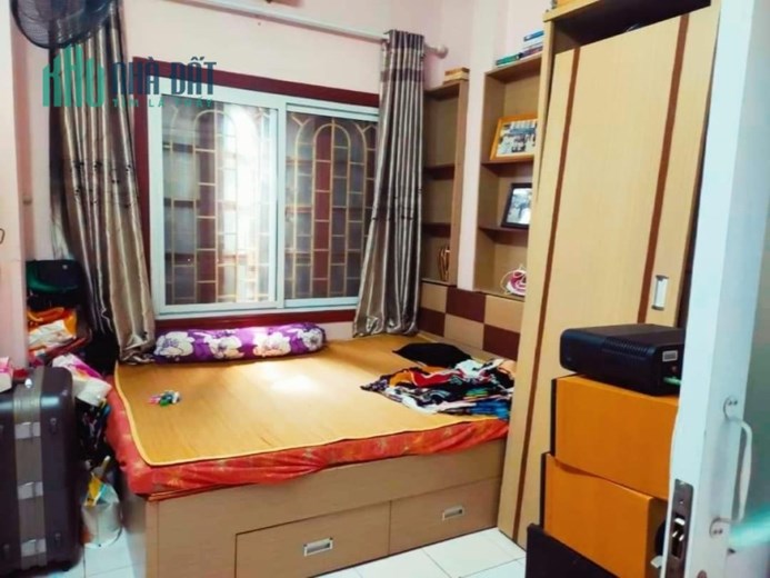 BÁN NHÀ PHỐ PHƯƠNG MAI, SIÊU PHẨM 10M Ô TÔ TRÁNH - NHÀ ĐẸP Ở LUÔN -KHU VỰC HIẾM, NGÕ THÔNG