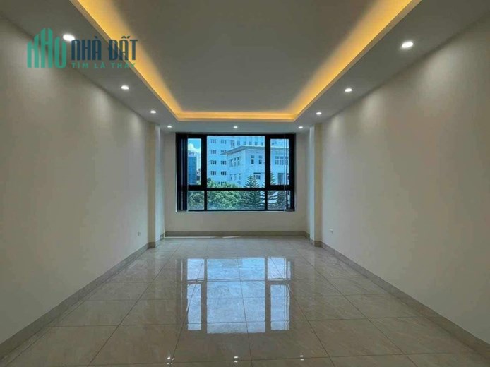Bán nhà MP Hoàng Văn Thái 70m, 8 tầng thang máy, hiếm nhà bán, kinh doanh sầm uất.