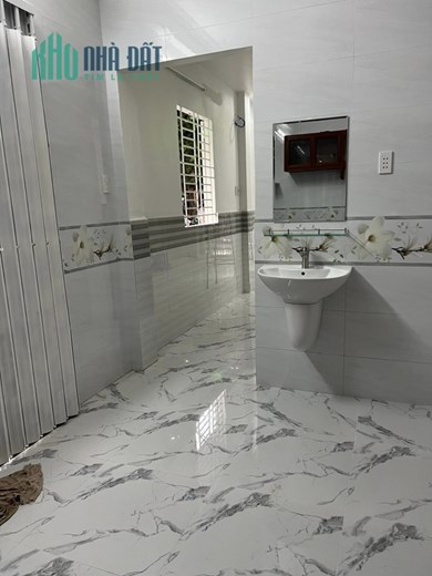 CHO THUÊ nhà 3 tầng HXH Lạc Long Quan Quận 11 – Giá thuê 18 triệu/tháng 4PN 3WC gần Đầm Sen nhà mới