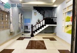 Cho thuê nhà 1T1L 3pn đường 4 Linh Tây