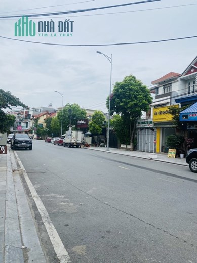 Cho thuê nhà đường Phan Chu Trinh, Khai Quang, Vĩnh Yên 160m2, giá : 12tr