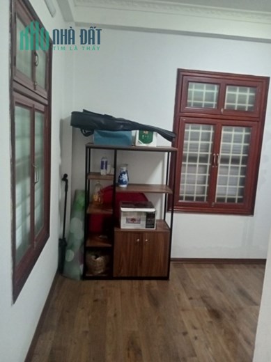Bán nhà Tôn Đức Thắng 40m2 4 tầng, mt 4m, 2 thoáng, 3 gác đỗ cửa, 4.1 tỷ