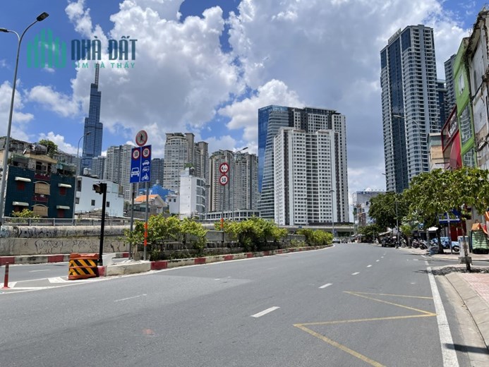GIẢM MẠNH 5 TỶ - DT 310M2 NGÔ TẤT TỐ P22 BÌNH THẠNH- DÒNG TIỀN 650 TRIỆU/NĂM