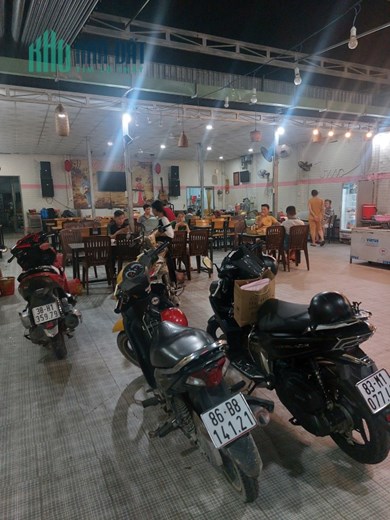 Tỉnh Bình Dương, HOT HOT, SANG QUÁN CƠM LƯỢNG KHÁCH DOANH THU TỐT, Tel : 0908814001