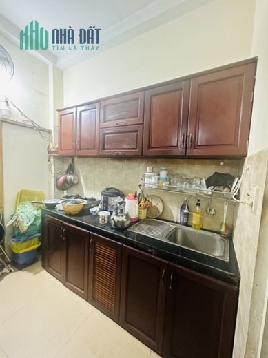 Bán Nhà Hồng Lạc Tân Bình, 3 Tầng BTCT, 4PN, 3WC,  Hẻm Nhựa Xe Hơi, Sổ Hồng, Nhỉnh 3 Tỷ
