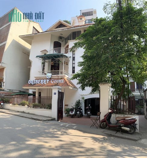 Bán nhà mặt phố Tô Ngọc Vân, Tây Hồ, Vị trí hiếm, đẹp, Building đẳng cấp, 210m2, MT 15m