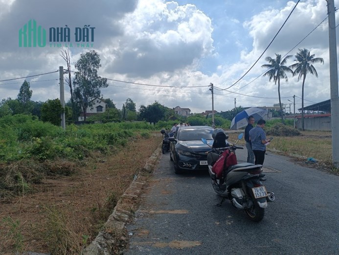 Bán đất 100m2 cực đẹp giá đầu tư cực tốt gần chợ Hóa An, SHR thổ cư 100%, đường 2 xe hơi
