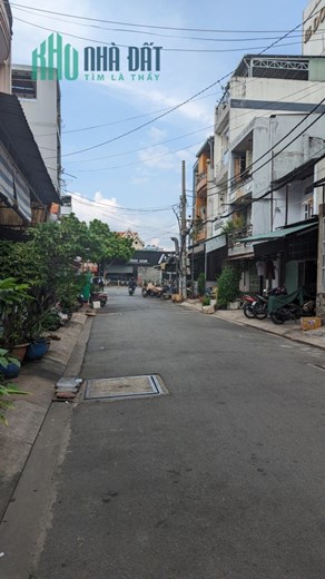 Nhà Tân Phú  30m ra MT Lũy Bán Bích, căn góc 6x10, chỉ 6 tỷ, 2 tầng, HXH 8m.