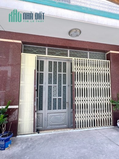 Nhà góc 2 tầng hẻm thông 4m đường Âu Dương Lân P3 Q8