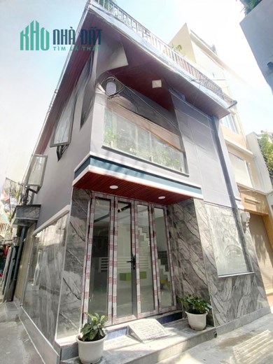 Nhà Căn góc mới 3 tầng hẻm trước nhà 5m đường Nguyễn Trãi P2Q5