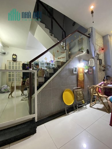 NHÀ ĐẸP HOÀNG HOA THÁM -50M2- 4X13 - SÁT HẺM Ô TÔ - GẦN MẶT TIỀN GIẢ CHỈ 4.5 TỶ