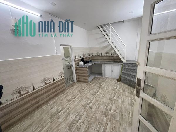 NHÀ NGUYỄN ĐÌNH CHIỂU - VỊ TRÍ ĐẸP, GIÁ TỐT QUẬN 3- HẺM  4M, DT SÀN 40M2- CHỈ 3,65 tỷ.