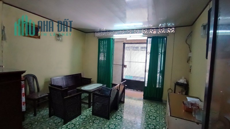 Nhà Cũ Tiện Xây Mới - CMT8, Ô Tô 1 xẹc - 70m2 (4x17.5) Vuông Đẹp