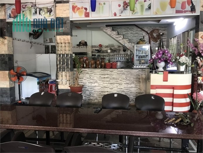 Cho thuê mặt bằng 2 mặt tiền góc ngã tư kđt chí linh, tpvt trục chính