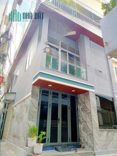 Nhà thuê căn góc Nguyễn Trãi P2Q5 - Giá : 18 Triệu / Tháng