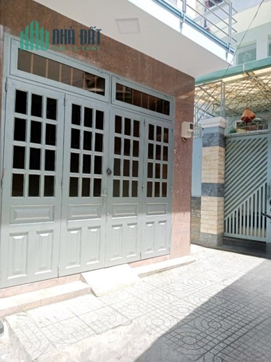 Nhà thuê mới 2 Tầng- 80m2 gần Mt Trần Bình Trọng P2Q5