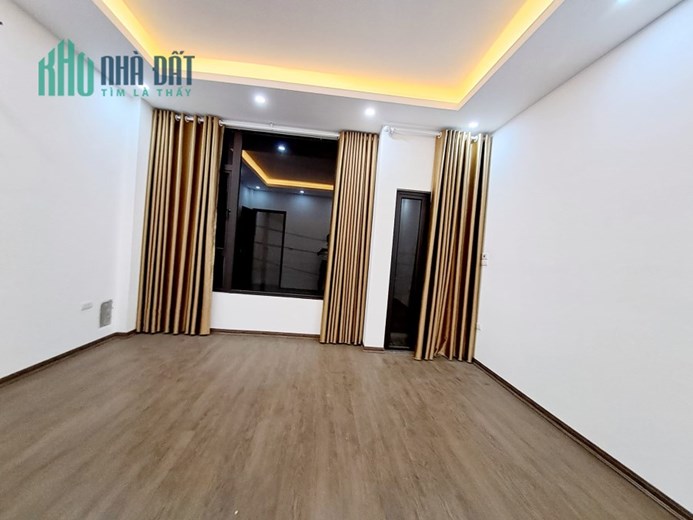 Ngõ thông, nông, ô tô 10m, nhà ở ngay, Phan Đình Giót, Thanh Xuân