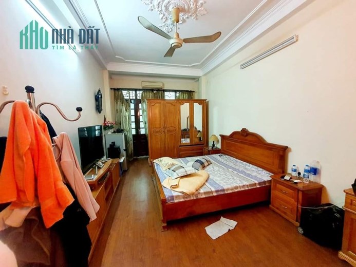 Bán nhà Ngõ 116 Nguyễn Xiển, sát phố, ô tô tránh, kinh doanh, ở ngay, 62m*5T, nhỉnh 12 tỷ