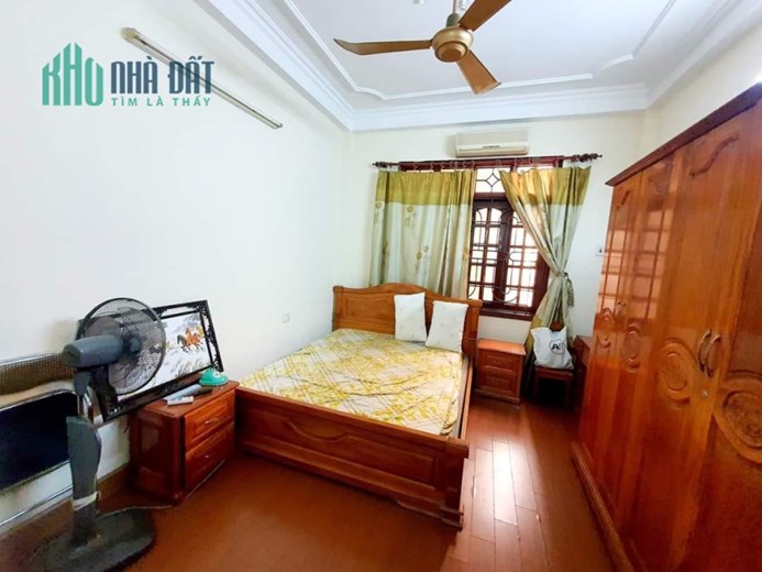 Bán nhà Ngõ 116 Nguyễn Xiển, sát phố, ô tô tránh, kinh doanh, ở ngay, 62m*5T, nhỉnh 12 tỷ
