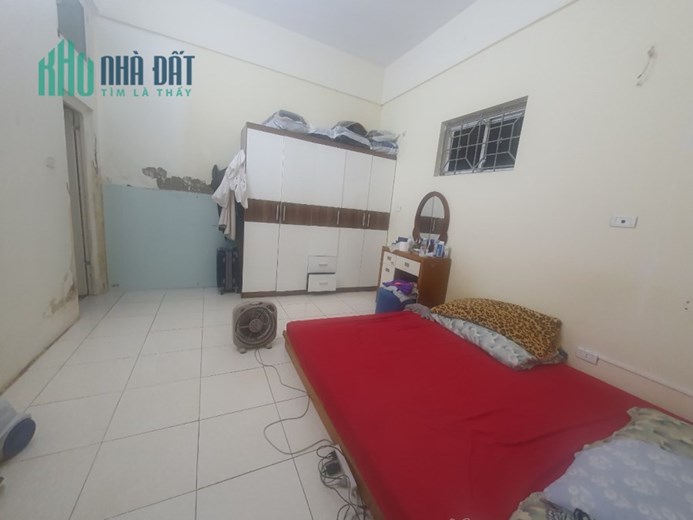 Chính chủ cần cho thuê căn CC tại N02 Ngõ 84 Chùa Láng, Đống Đa