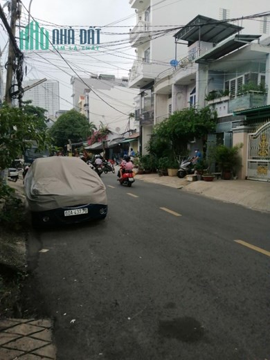 Nguyên căn mặt tiền Đường số 13, P.Tân Kiểng, Quận 7