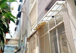 Nhà bán 3 Tầng hẻm thông 51 Cao Thắng P3Q3 - Giá : 5 Tỷ 580 Triệu (TL)