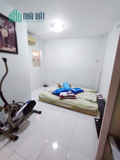 Cho thuê NNC hẻm Nguyễn Duy P12Q8. Giá 7 triệu / tháng