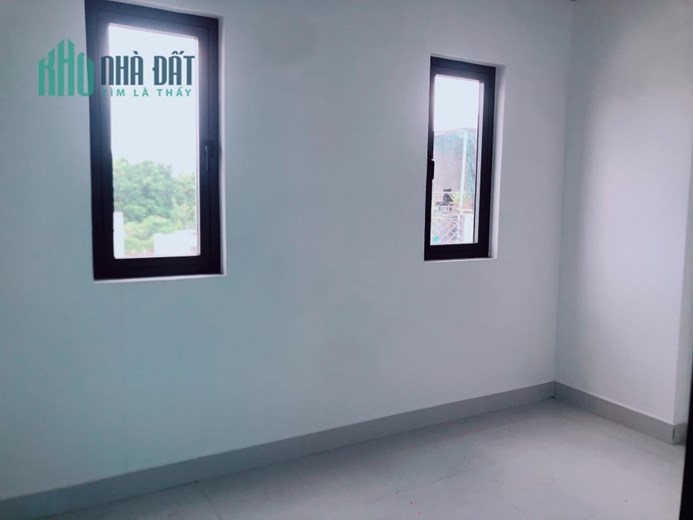 NHÀ LÊ VĂN LƯƠNG, Q.7, HẼM 3M, DT: 4.3x7, 3 TẦNG, NHỈNH 3 TỶ.