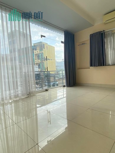 Bán nhà mặt tiền kinh doanh quận Bình Thạnh sát chợ Thị Nghè 3 Tầng giá nhỉn 8 tỷ