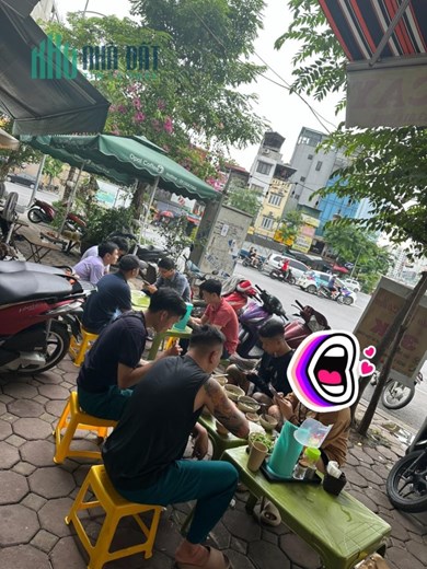 Sang nhượng mặt bằng địa chỉ 262 Thuỵ Khuê  ngã 4 văn cao