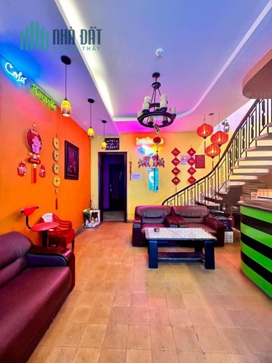 BÁN  ĐẤT TẶNG KHU VUI CHƠI GIẢI TRÍ KARAOKE - TRUNG TÂM GÒ VẤP.ĐƯỜNG LÊ LAI. 365M2. GIÁ TỐT