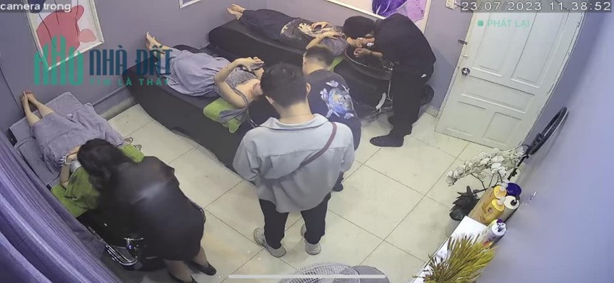 CẦN SANG NHƯỢNG LẠI SALON TÓC KHU VỰC QUẬN 3