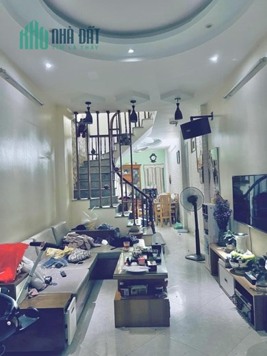 BÁN NHÀ PHỐ HỒNG MAI 45M - 5T - 4 NGỦ NGÕ NÔNG KHU VỰC DÂN TRÍ CAO YÊN TĨNH NHỈNH 4 TỶ