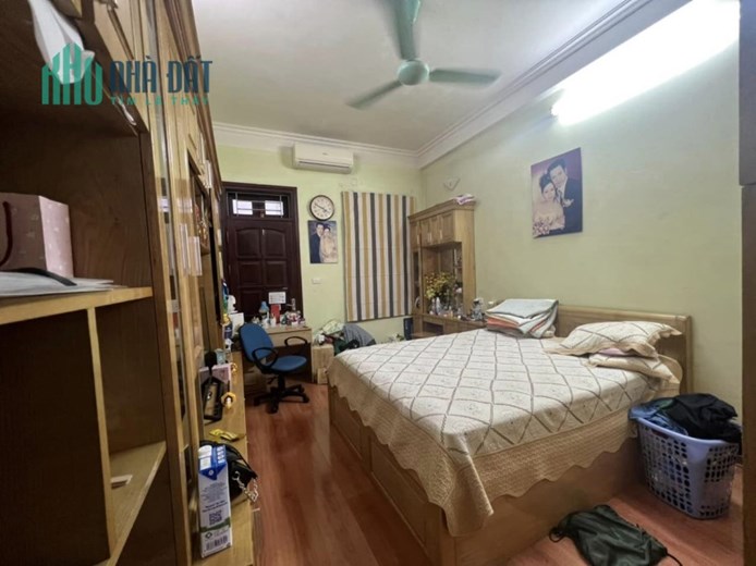 BÁN NHÀ PHỐ 8/3 75M - 4T - 4 NGỦ PHÂN LÔ Ô TÔ ĐỖ CỬA VÀO NHÀ KHU VỰC DÂN TRÍ CAO NHỈNH 8 TỶ
