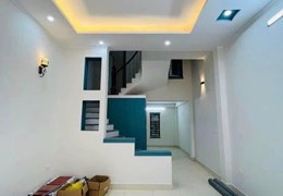 Bán căn nhà liền kề 3 tầng xây mới 100% gần cầu Đông Trù 2.x tỷ ( x có là bán). Lh 0981568317