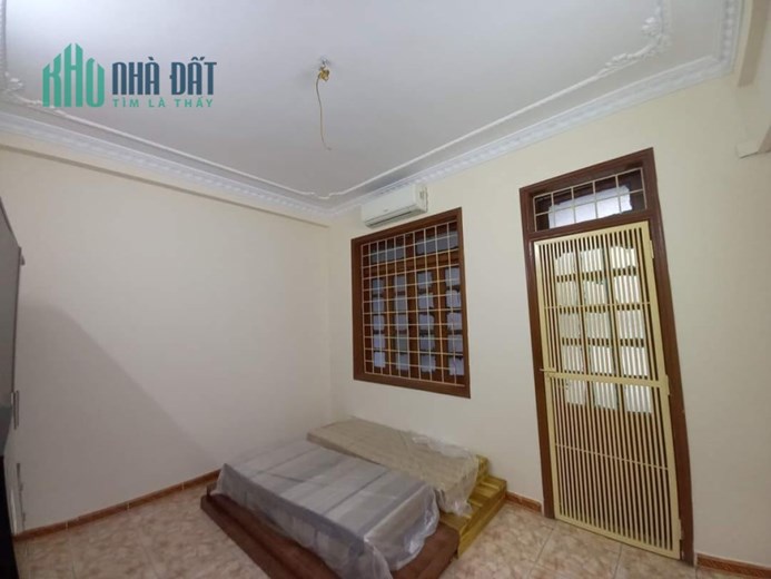 Bán  nhà  ngõ Vương Thừa Vũ quận Thanh Xuân oto quá 55m2 nhà 5 tầng giá 6 tỷ 5