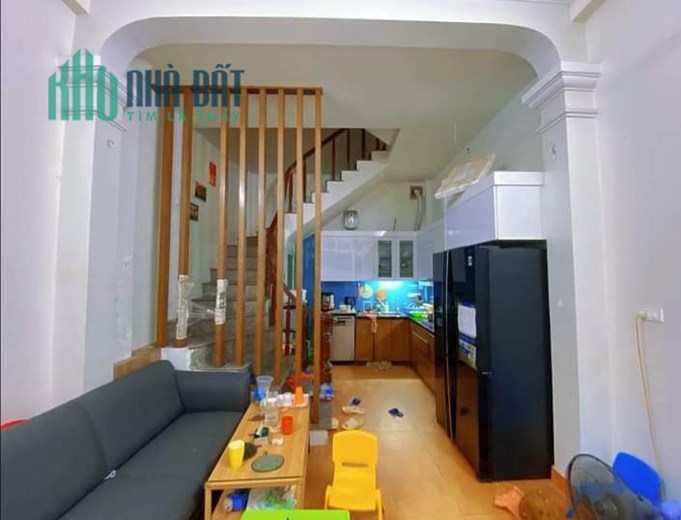 Nhà 4t Trần Bình Cầu Giấy, lô góc, gần hồ, ở luôn nhỉnh 4 tỷ 0343564283