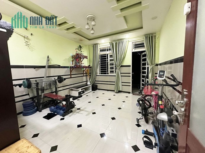 HXH GIÁP TÂN BÌNH, NGAY TRƯỜNG CHINH - SONG HÀNH QUẬN 12, 2 TẦNG, 3 PN, NHÀ ĐẸP CHỈ 4 TỶ.