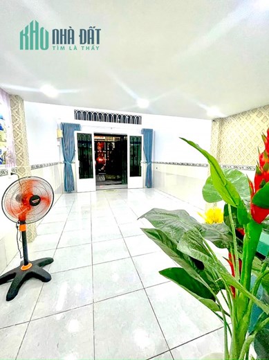 🏡 Nhà bán Ở đẹp 3 tầng, hẻm lớn - chợ 4 xã Hòa Bình Thoại Ngọc Hầu Tân Phú - 40m2 - 3 tỷ