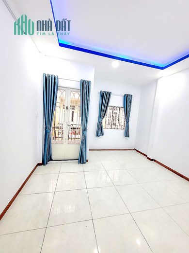 🏡 Nhà bán Ở đẹp 3 tầng, hẻm lớn - chợ 4 xã Hòa Bình Thoại Ngọc Hầu Tân Phú - 40m2 - 3 tỷ