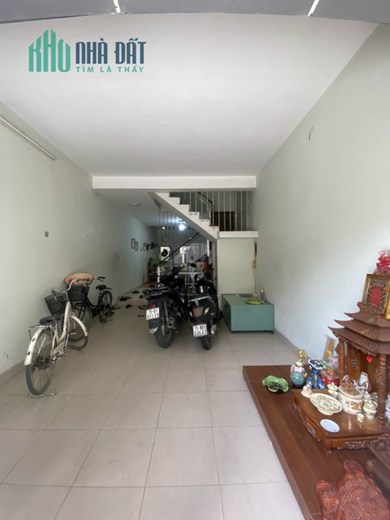 Bán nhà phố Thiên Lôi, 63m 4 tầng độc lập, ngõ ô.tô GIÁ 3.75 tỉ gần AEON