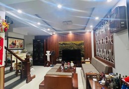 Bán nhà mặt ngõ to Lạch Tray, 50m 3 tầng độc lập GIÁ 5.68 tỉ cực đẹp