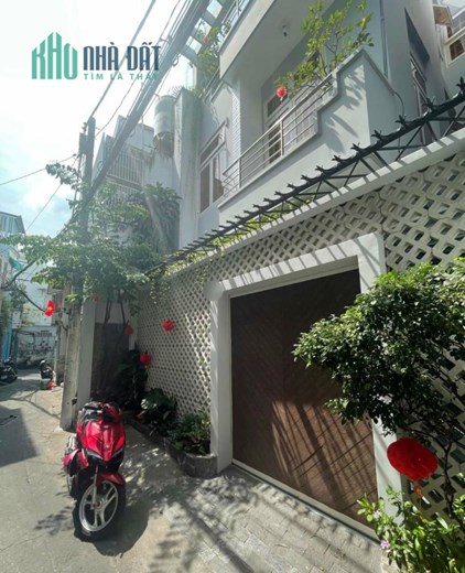 BÁN BIỆT THỰ MINI - 80M2 -GIÁ RẺ- NGANG KHỦNG - THIẾT KẾ ĐẸP. ĐƯỜNG NGUYỄN ĐÌNH CHÍNH PHÚ NHUẬN.