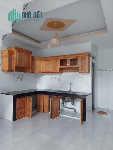 Bán nhà Bình Tân đường số 18B, HXH, 5 tầng, 6PN, 4WC, dòng tiền 17tr, chỉ 6,1 tỷ.