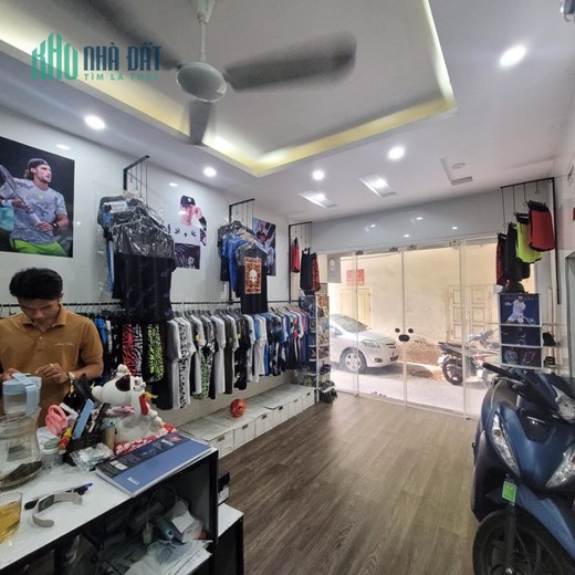BÁN NHÀ NGÕ PHỐ ĐÔNG TÁC ĐỐNG ĐA HN. NHÀ ĐẸP LÔ GÓC Ô TÔ ĐỖ CỬA VÀO NHÀ. GIÁ 6.8 TỶ